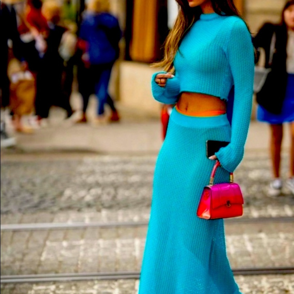 NWT ZARA KNIT SWEATER BLUE